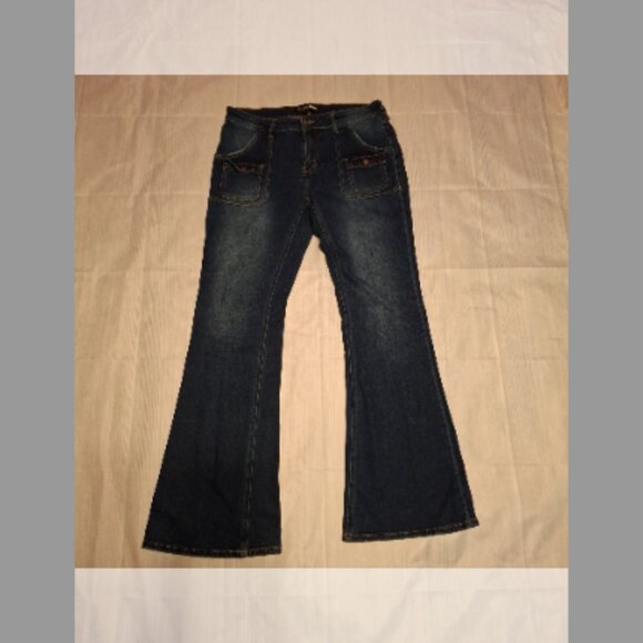 Fashion Nova Jeans - Picture 1 of 7